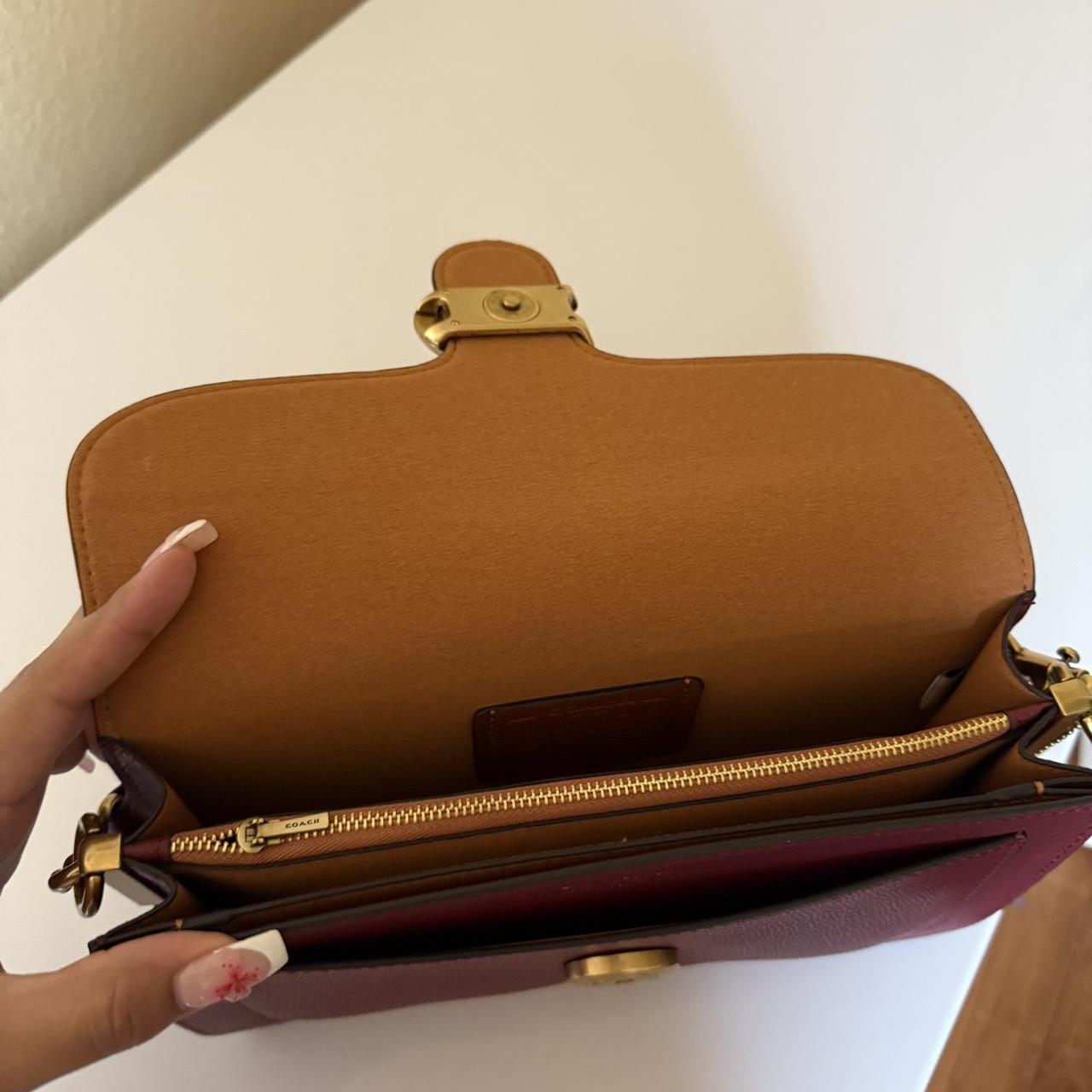 Tabby shoulder bag with signature canvas