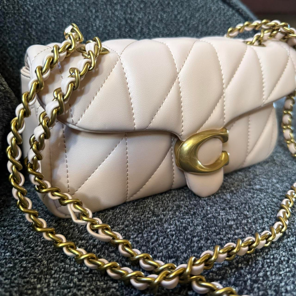 Tabby baby pink shoulder bag 20 with pillow quilting