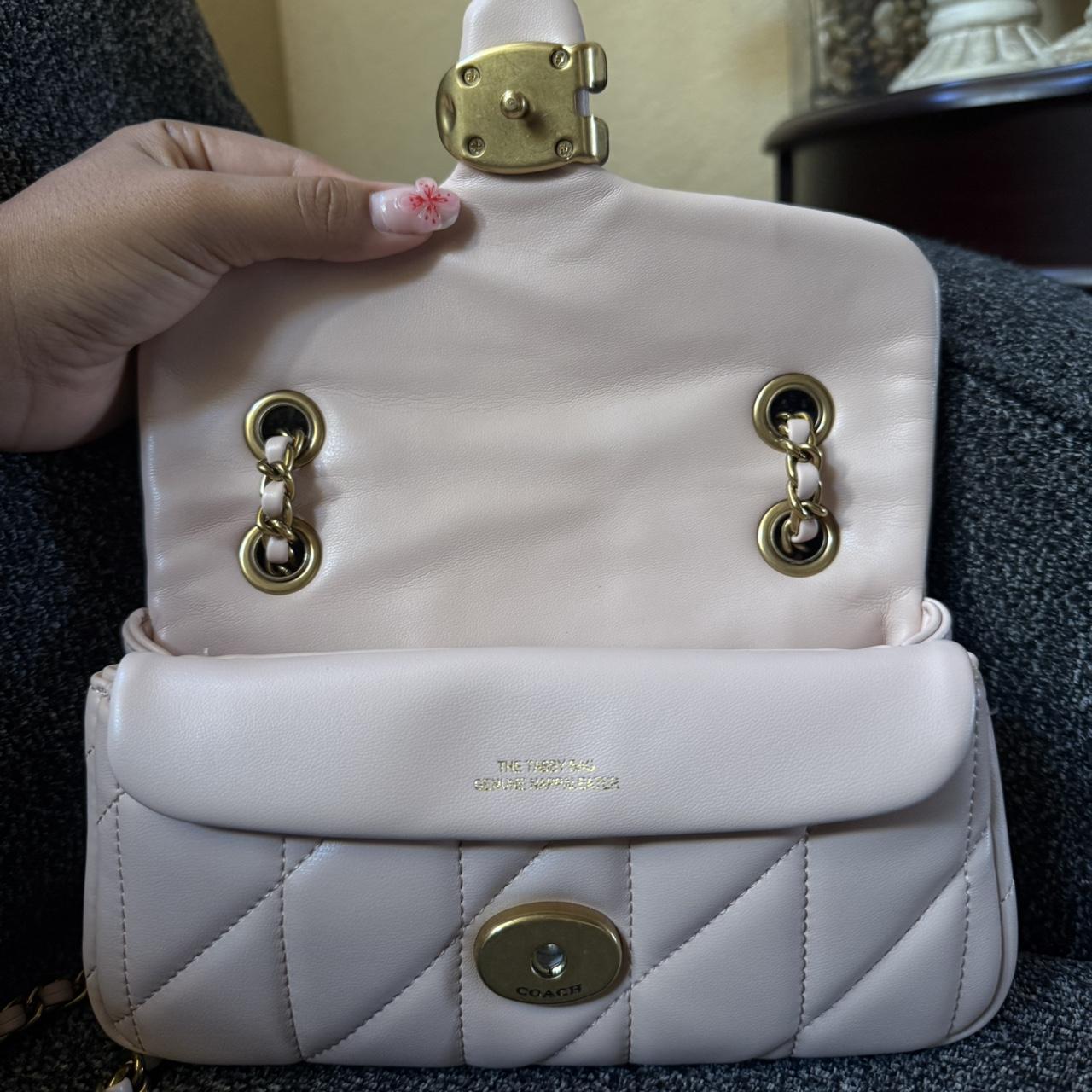 Tabby baby pink shoulder bag 20 with pillow quilting