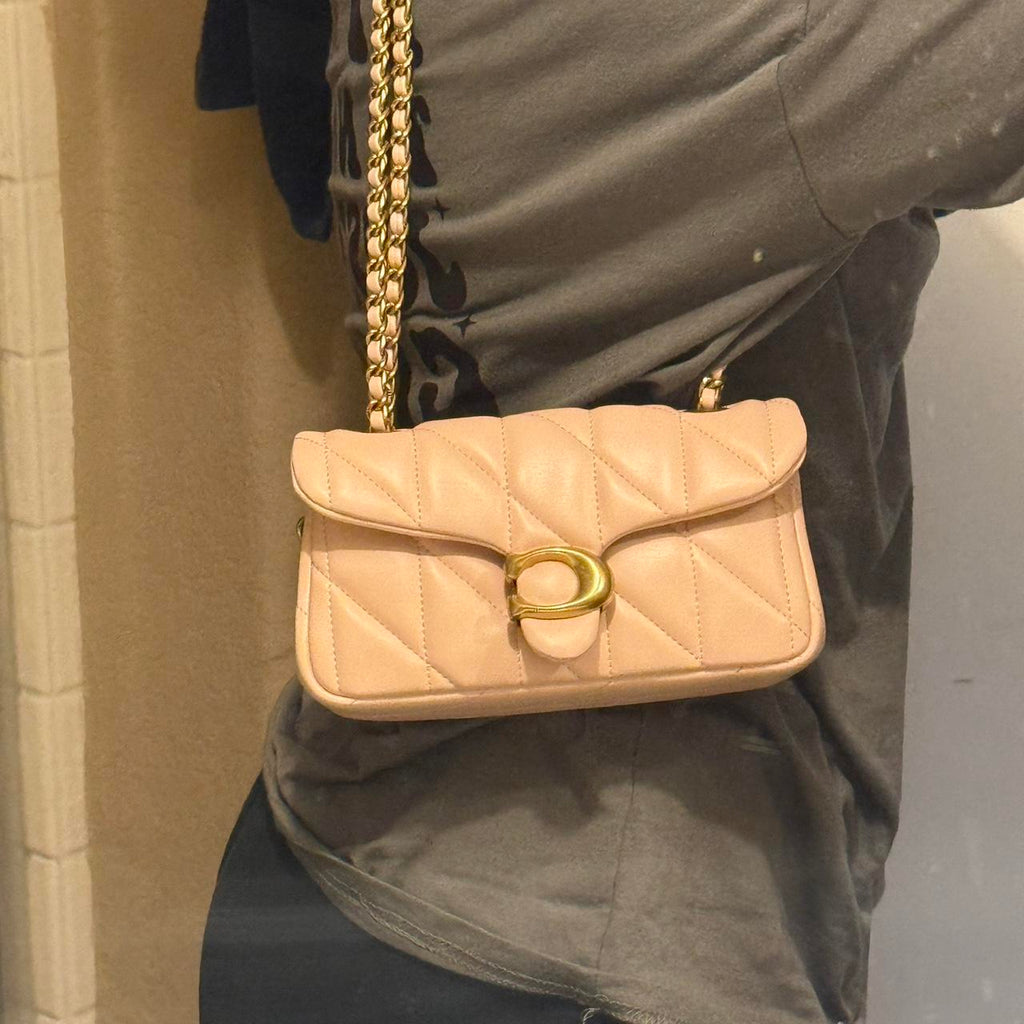 Tabby baby pink shoulder bag 20 with pillow quilting