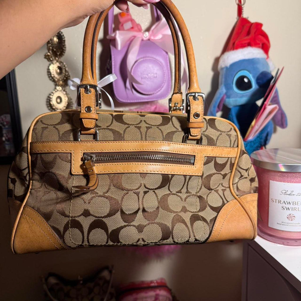 Vintage Coach Hampton Canvas Leather Signature Logo