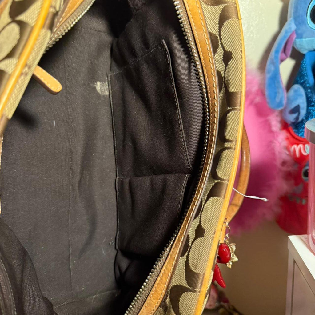 Vintage Coach Hampton Canvas Leather Signature Logo