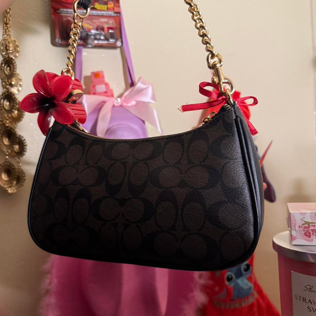 Coach Teri Shoulder bag