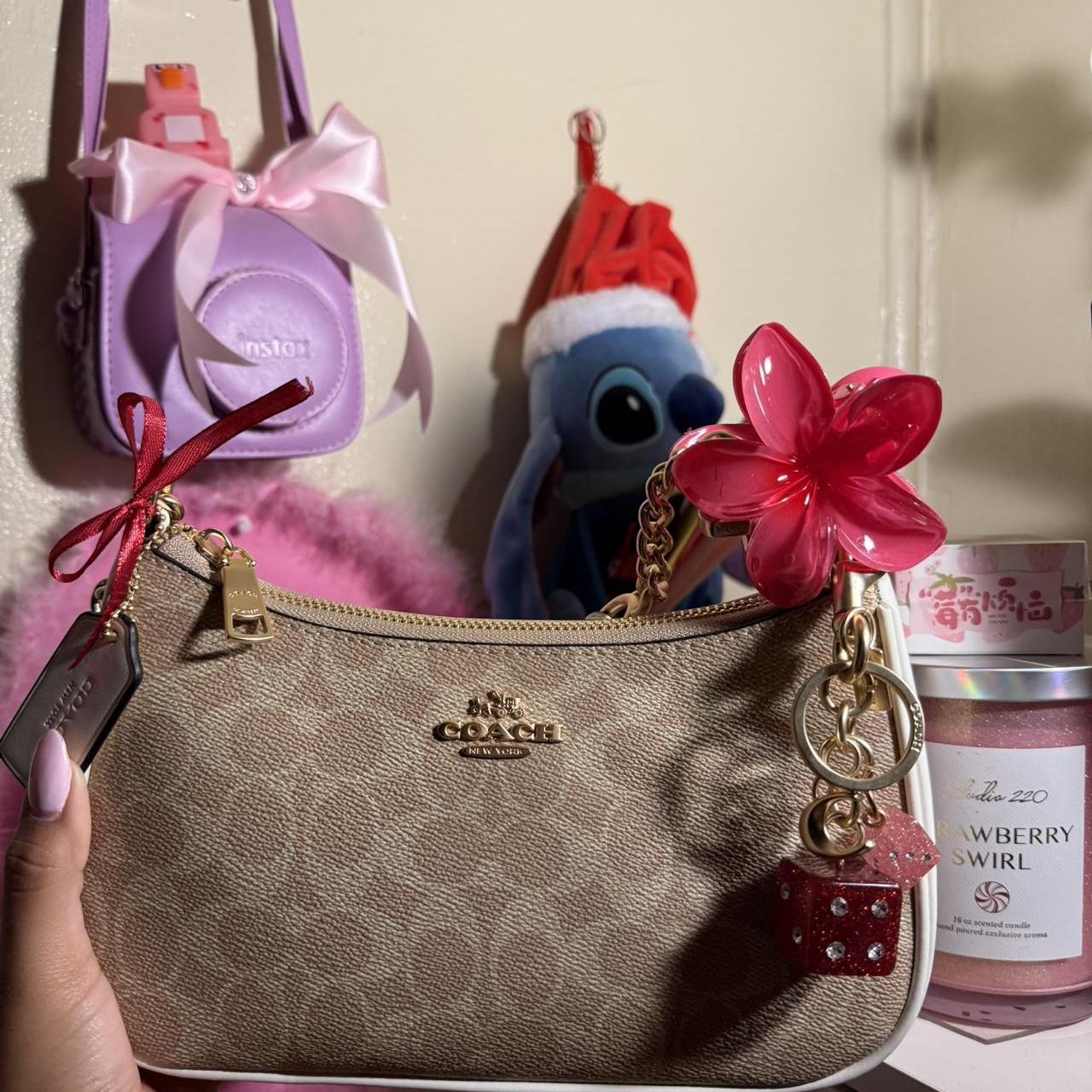 Teri Shoulder Bag In Signature Canvas